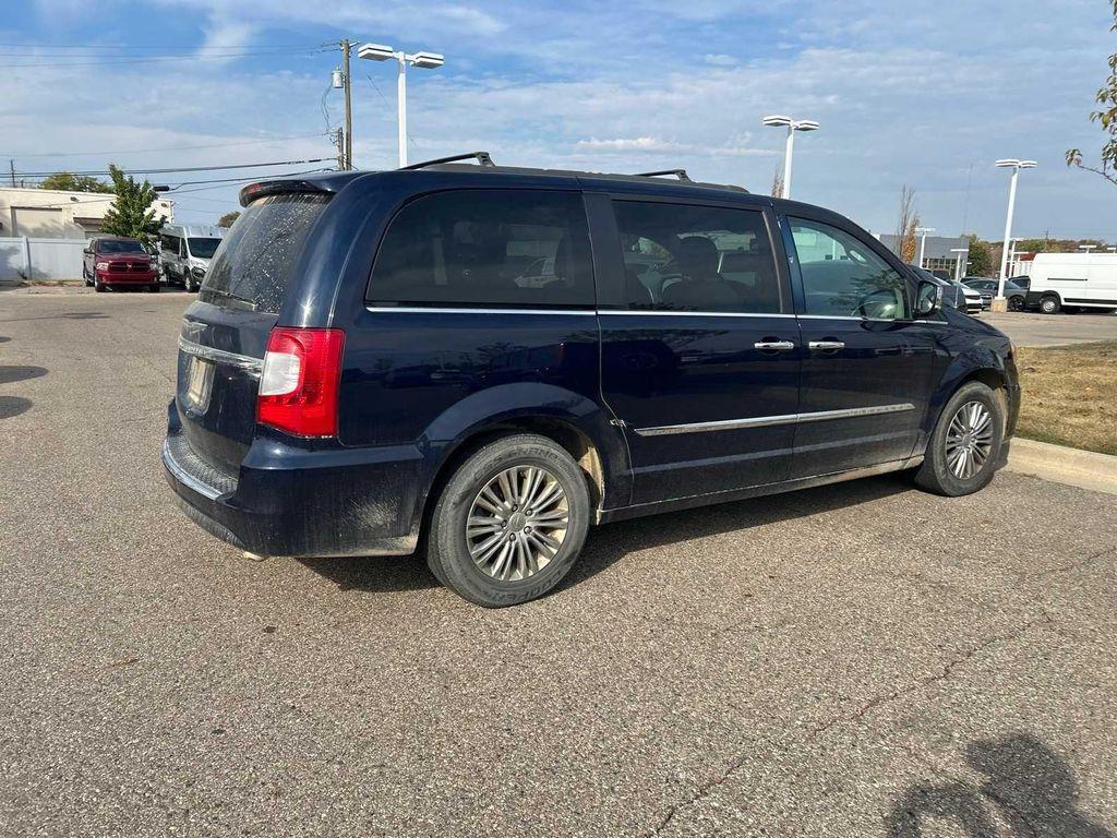 used 2016 Chrysler Town & Country car, priced at $9,264