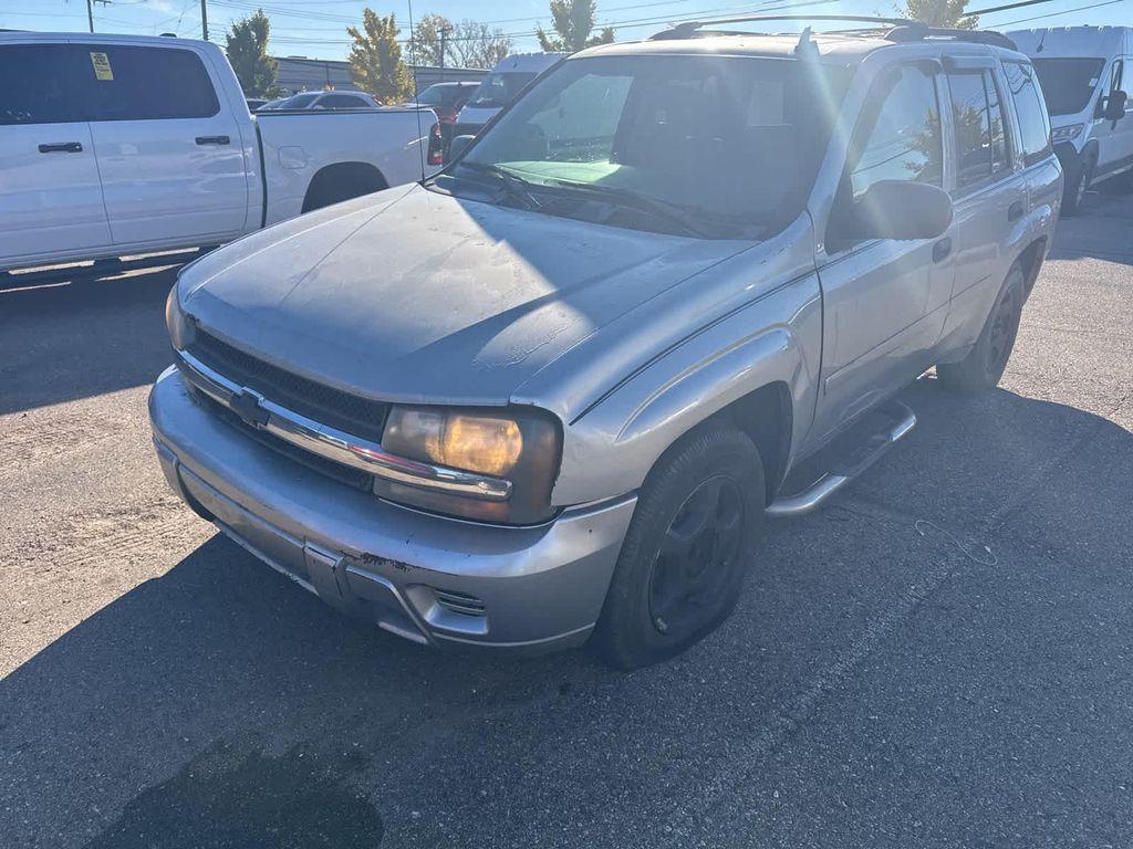 used 2007 Chevrolet TrailBlazer car, priced at $800