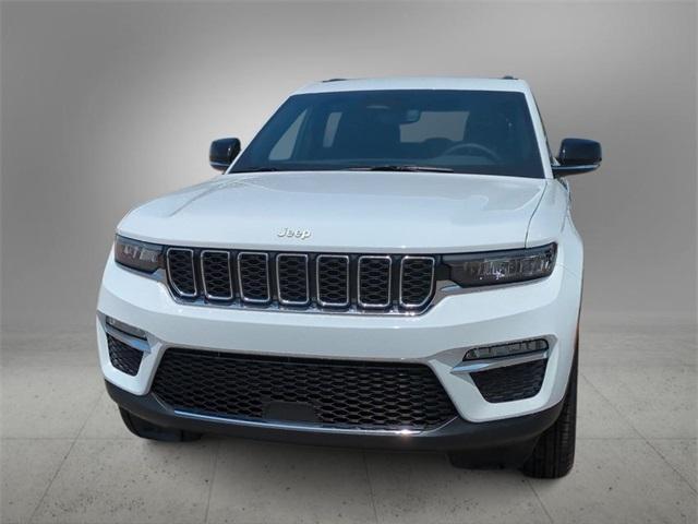 new 2024 Jeep Grand Cherokee car, priced at $44,950