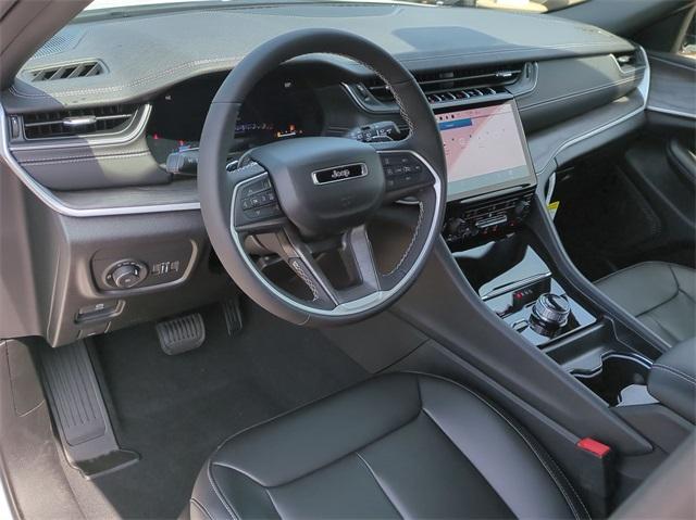 new 2024 Jeep Grand Cherokee car, priced at $44,950