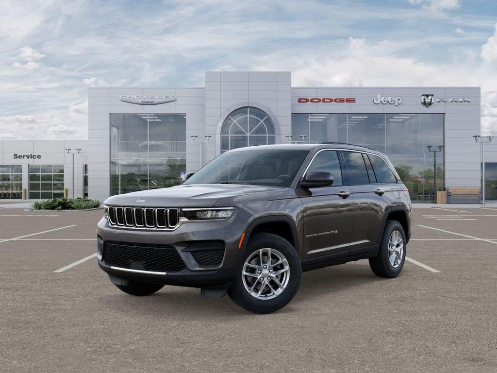 new 2025 Jeep Grand Cherokee car, priced at $37,186