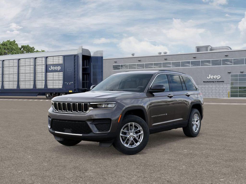 new 2025 Jeep Grand Cherokee car, priced at $41,436