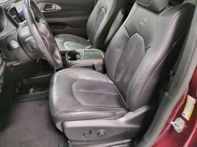 used 2019 Chrysler Pacifica car, priced at $20,685