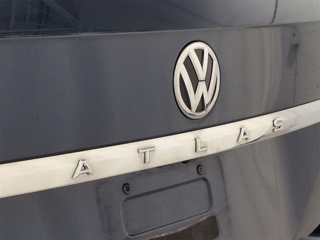 used 2018 Volkswagen Atlas car, priced at $8,800