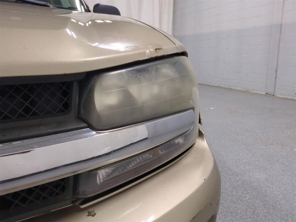 used 2004 Chevrolet TrailBlazer car, priced at $2,845