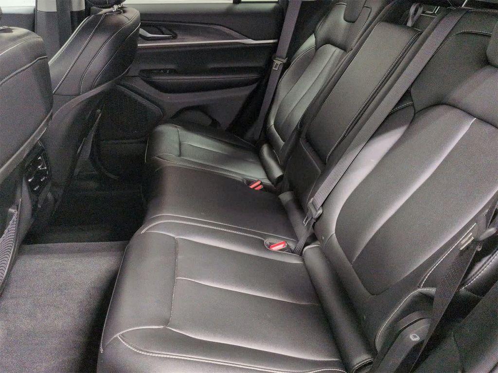 used 2023 Jeep Grand Cherokee car, priced at $33,330