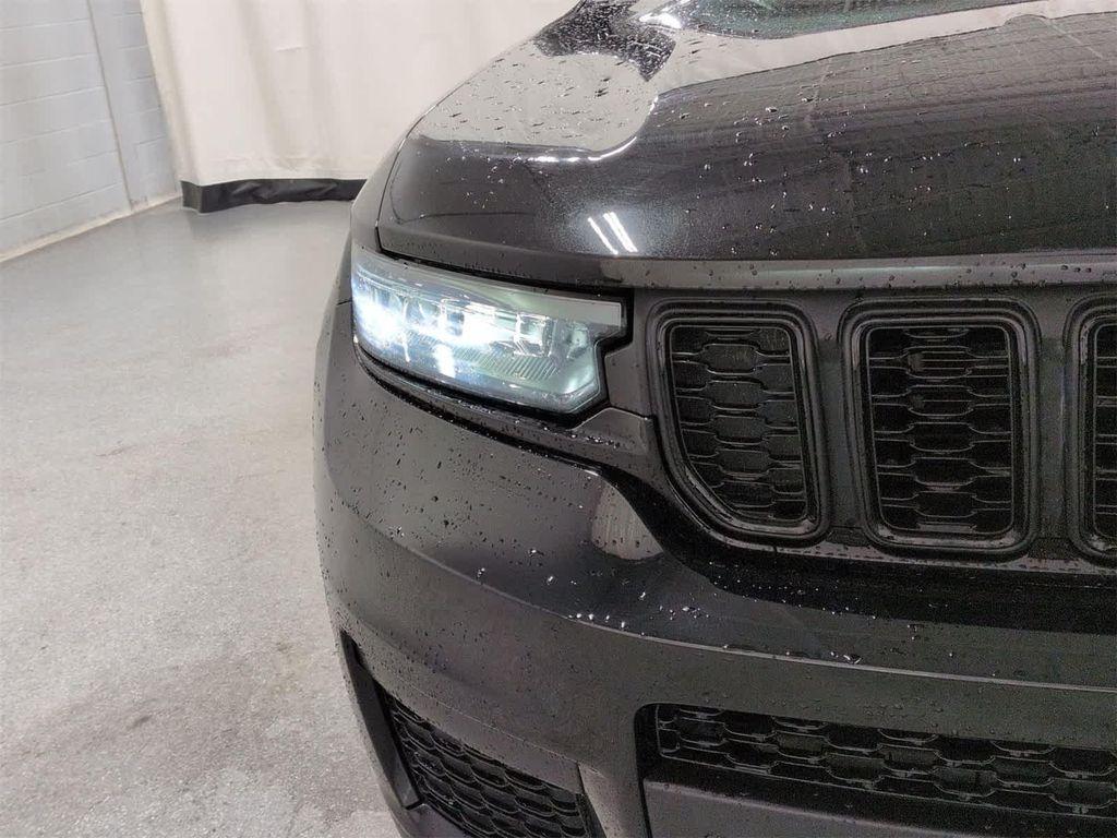 used 2024 Jeep Grand Cherokee L car, priced at $31,856