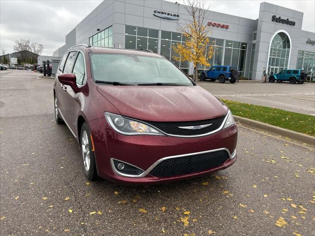 used 2018 Chrysler Pacifica car, priced at $16,882