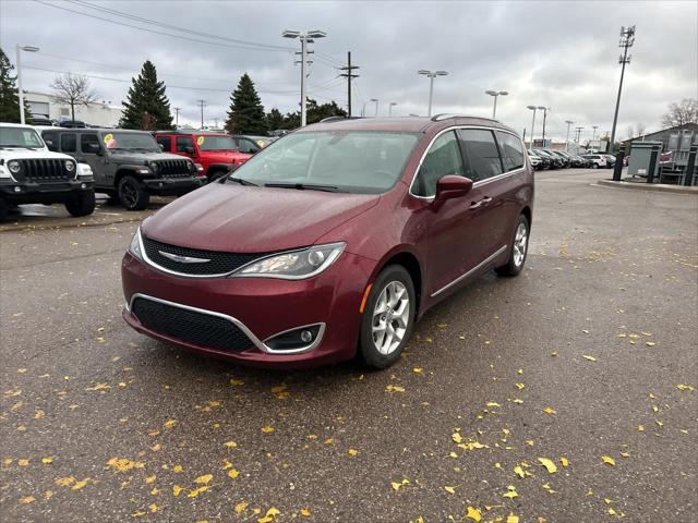 used 2018 Chrysler Pacifica car, priced at $16,882