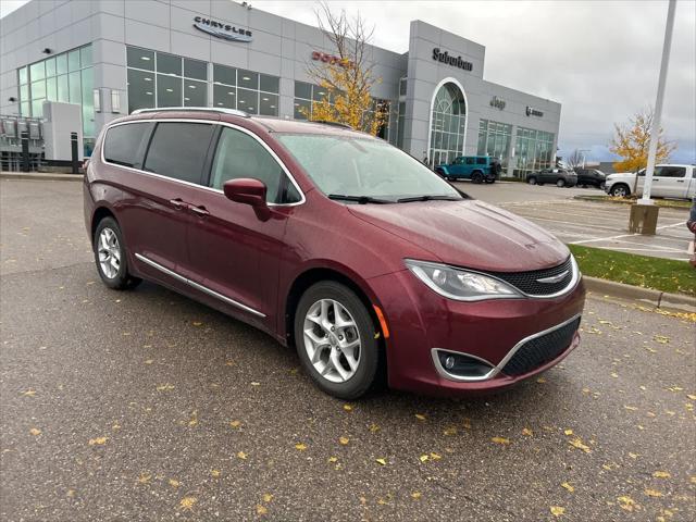 used 2018 Chrysler Pacifica car, priced at $16,882