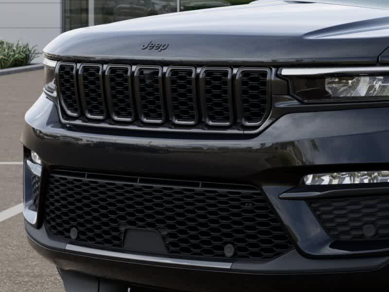 new 2025 Jeep Grand Cherokee car, priced at $51,705