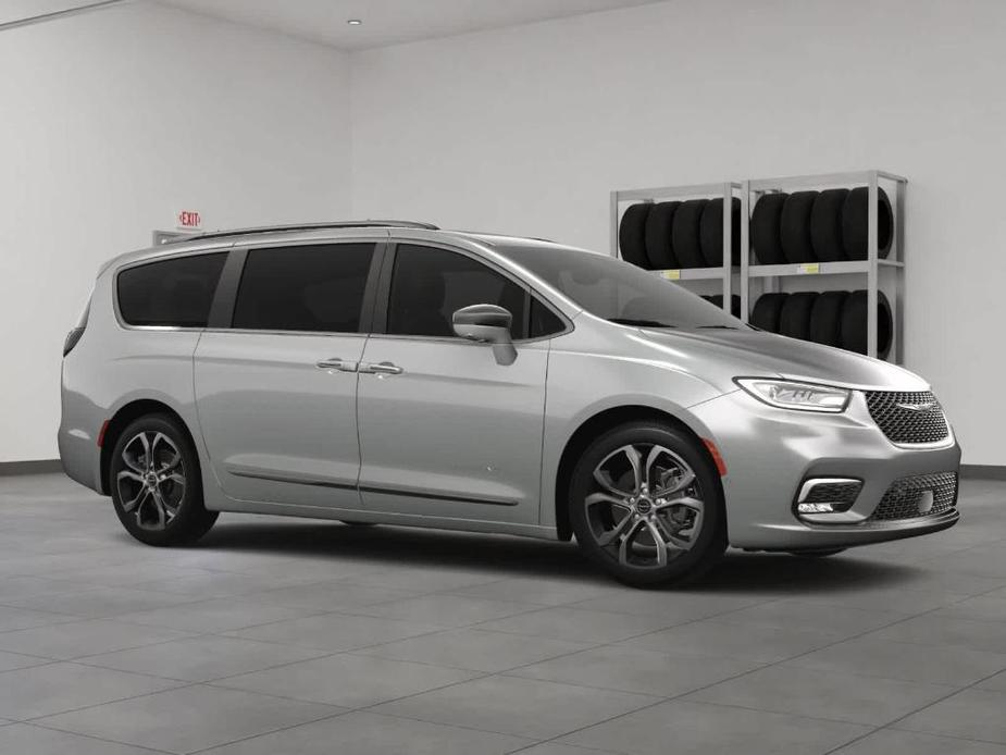 new 2024 Chrysler Pacifica car, priced at $53,989