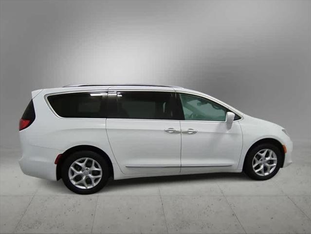 used 2018 Chrysler Pacifica car, priced at $14,103