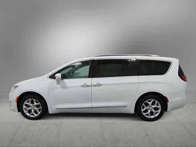 used 2018 Chrysler Pacifica car, priced at $14,103