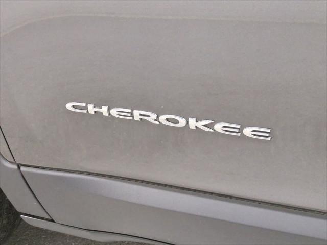 used 2016 Jeep Cherokee car, priced at $12,432