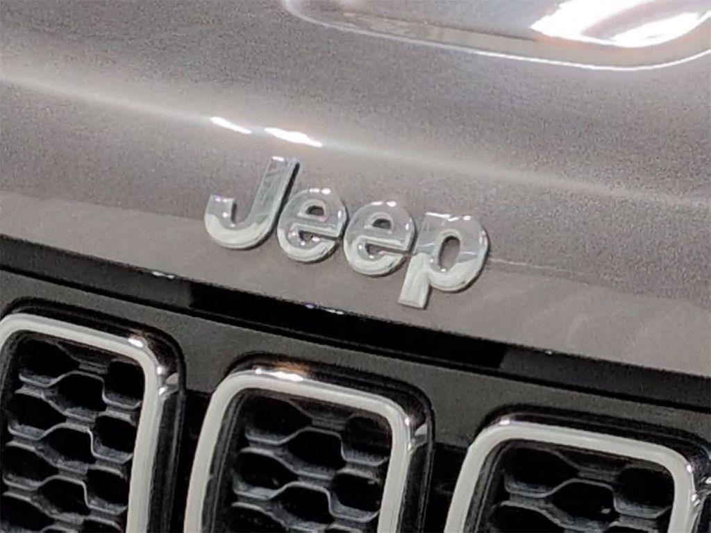 used 2019 Jeep Grand Cherokee car, priced at $18,855