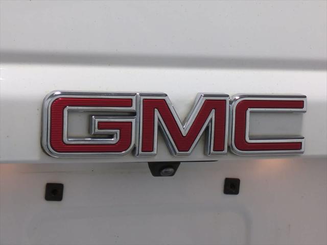 used 2017 GMC Yukon car, priced at $13,998