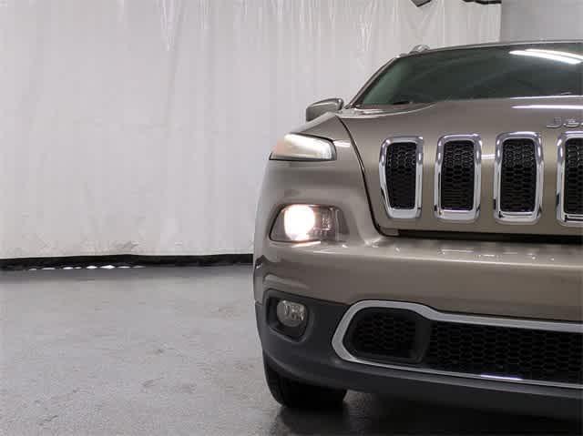 used 2016 Jeep Cherokee car, priced at $9,799