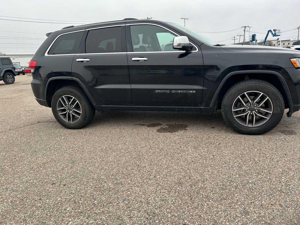 used 2019 Jeep Grand Cherokee car, priced at $16,618