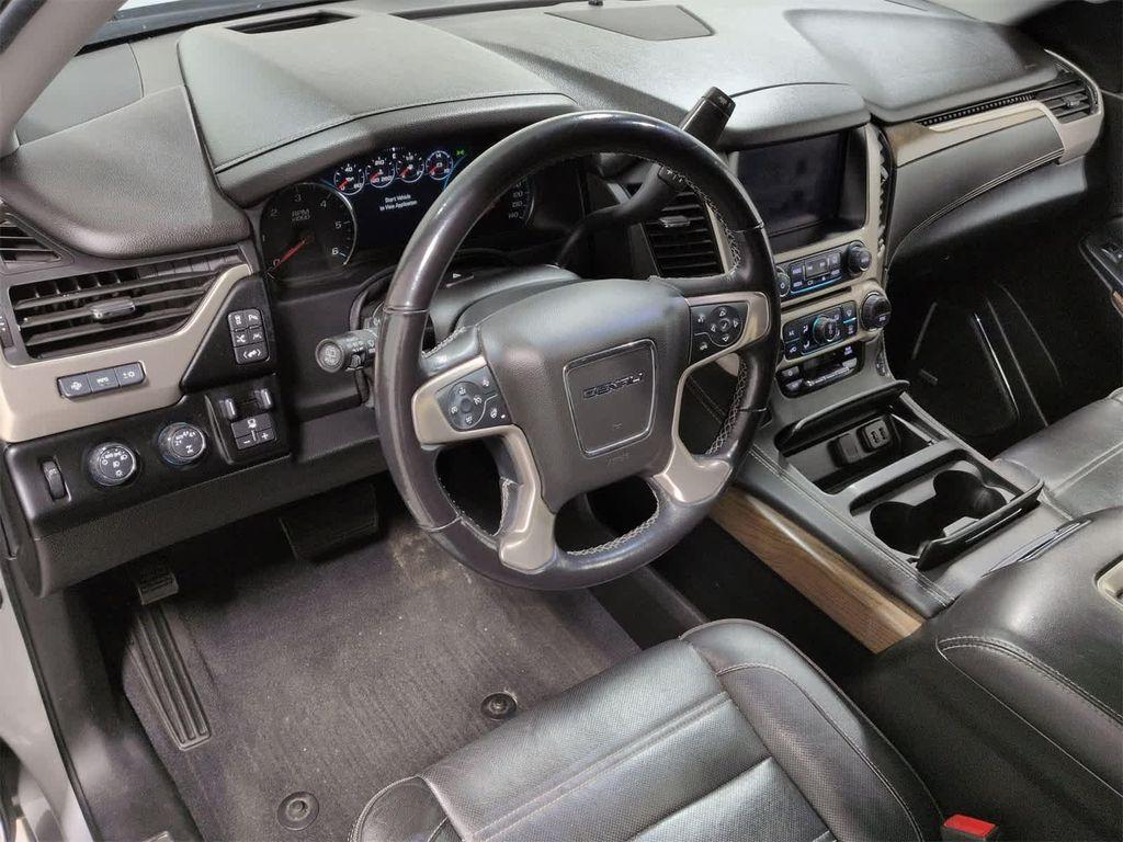 used 2020 GMC Yukon XL car, priced at $27,751
