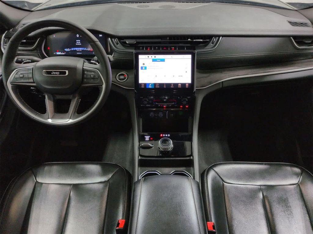 used 2024 Jeep Grand Cherokee car, priced at $32,998