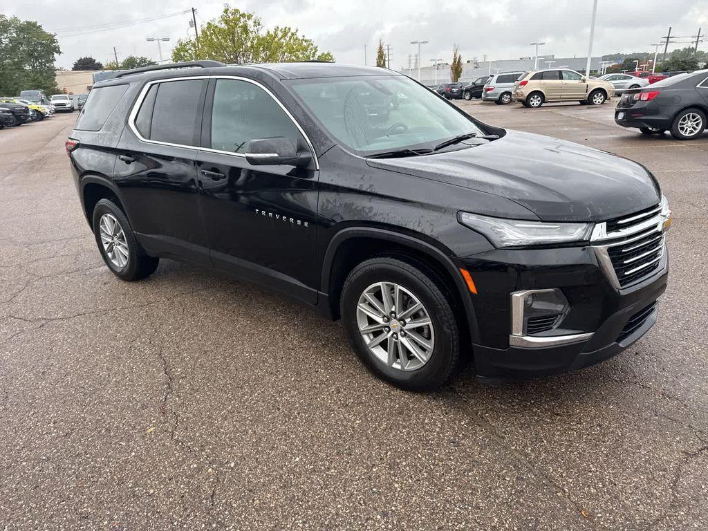 used 2023 Chevrolet Traverse car, priced at $30,838