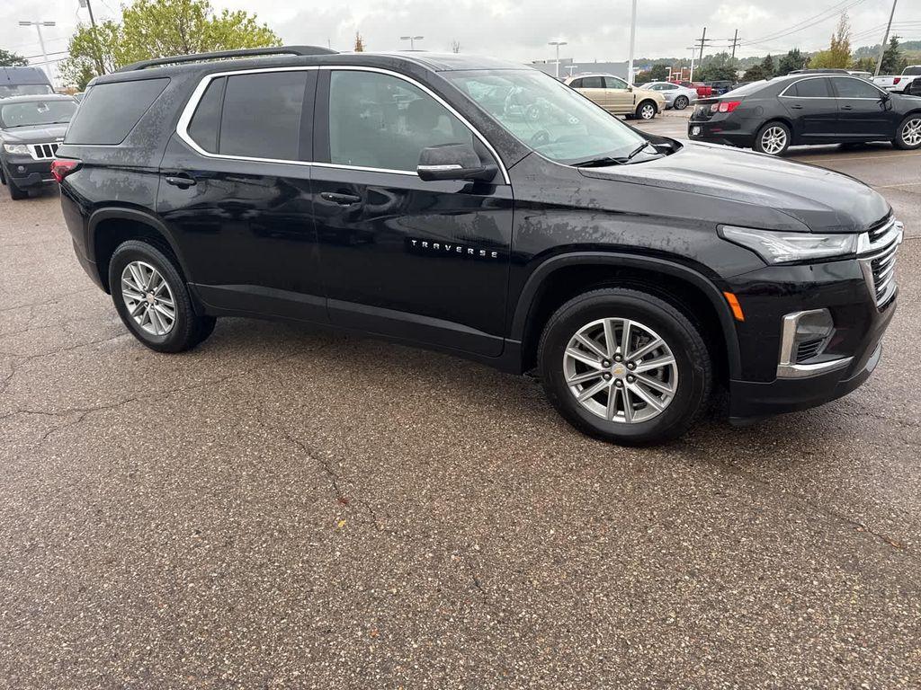 used 2023 Chevrolet Traverse car, priced at $30,838