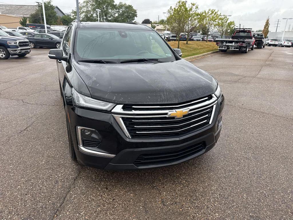 used 2023 Chevrolet Traverse car, priced at $30,838