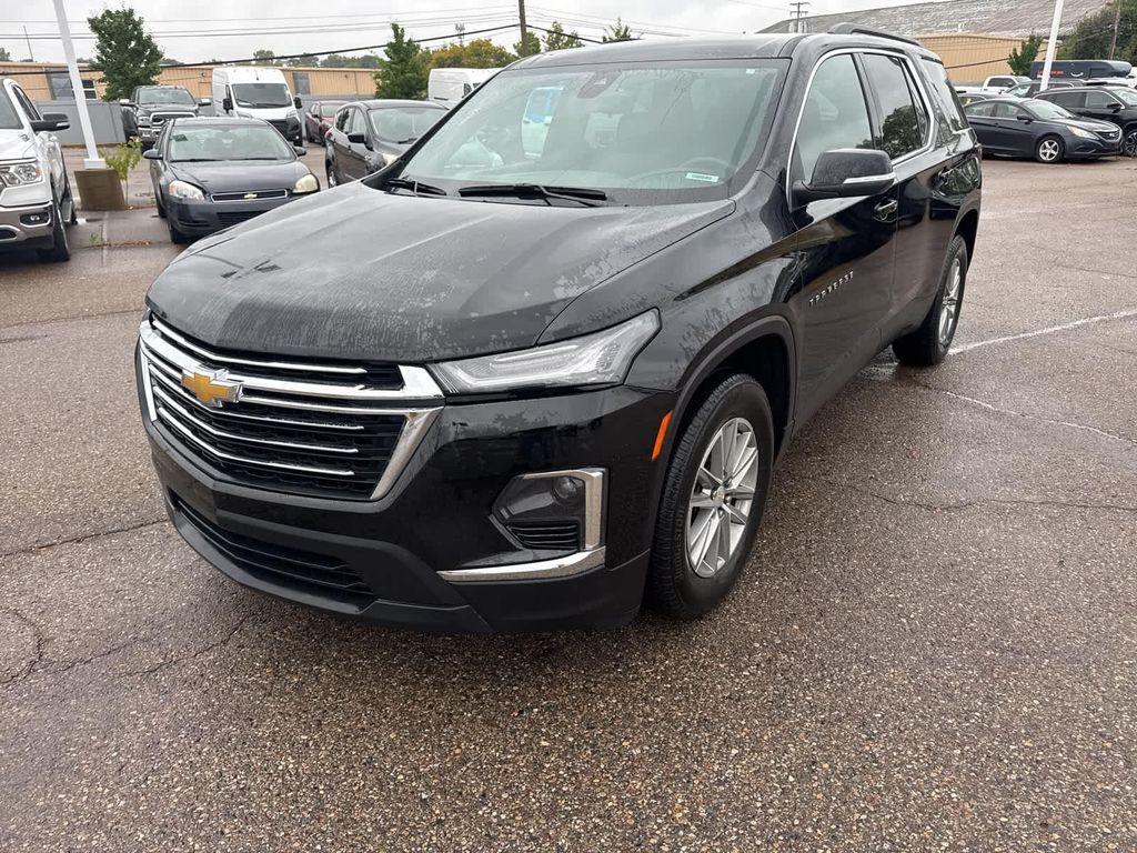 used 2023 Chevrolet Traverse car, priced at $30,838