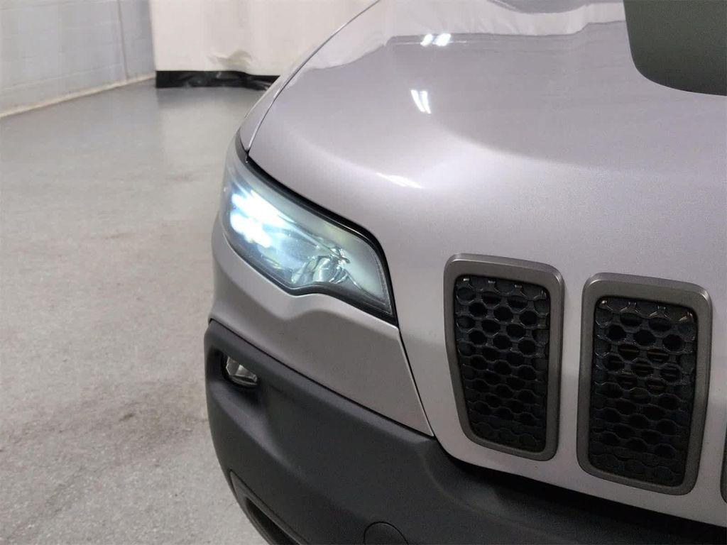 used 2020 Jeep Cherokee car, priced at $15,997