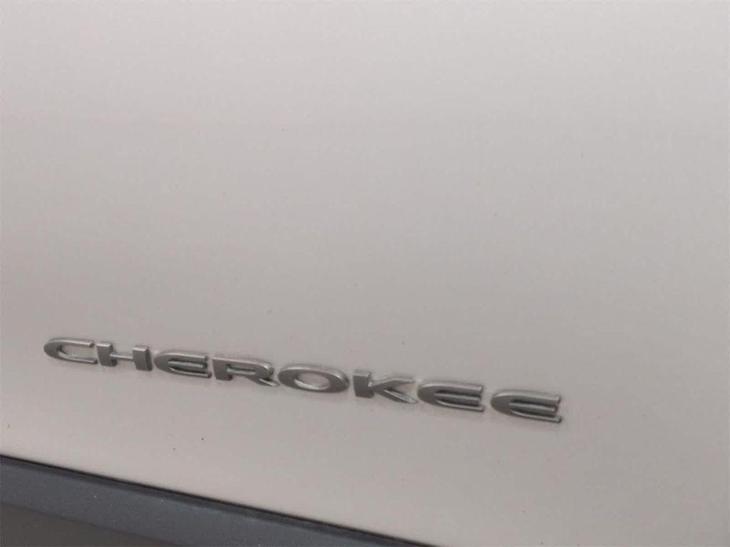 used 2020 Jeep Cherokee car, priced at $15,997
