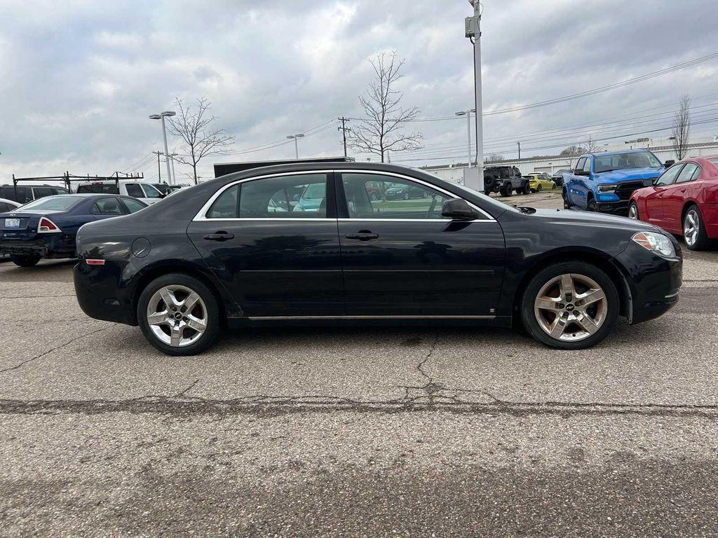 used 2009 Chevrolet Malibu car, priced at $4,659