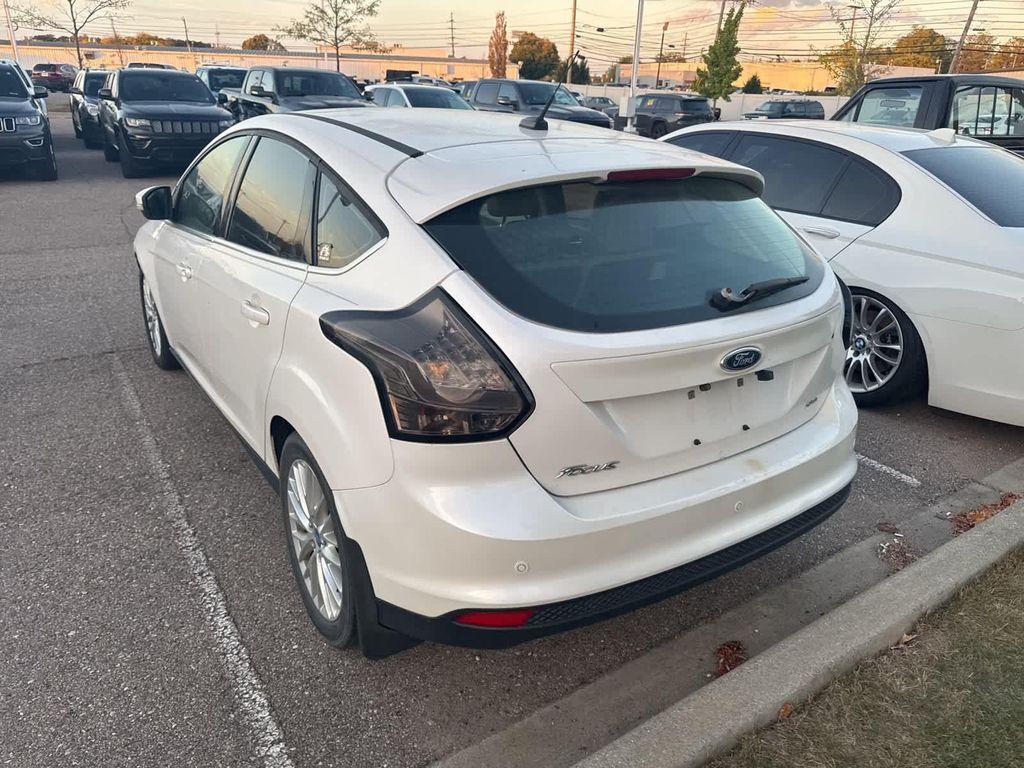 used 2012 Ford Focus car, priced at $900