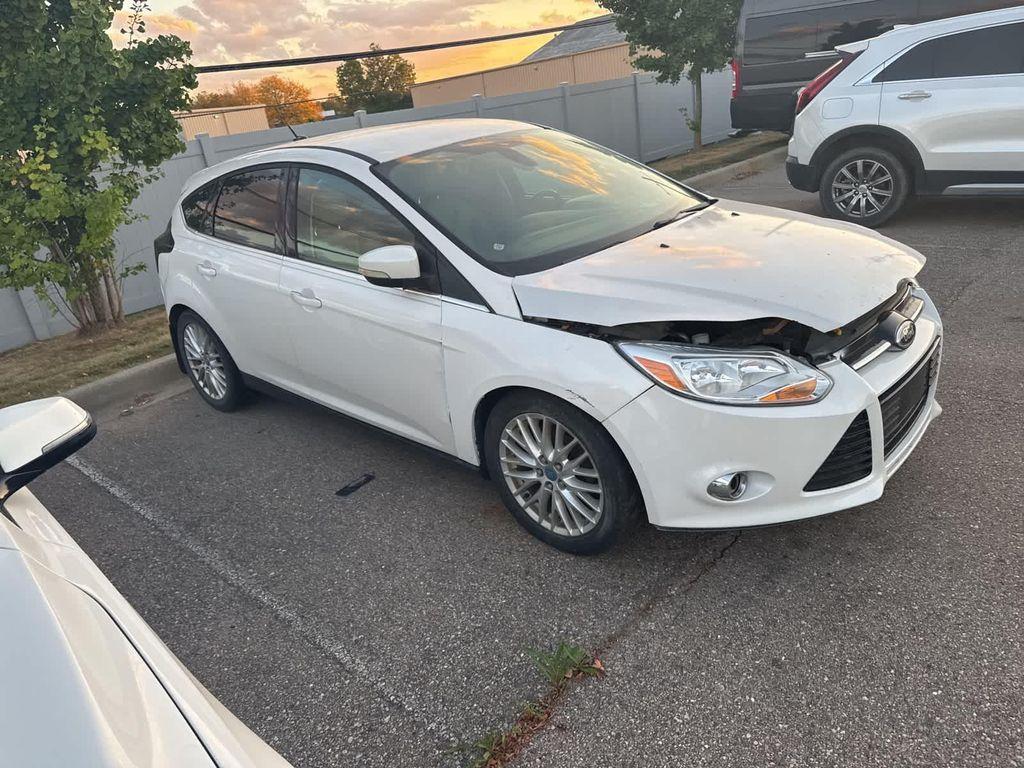 used 2012 Ford Focus car, priced at $900