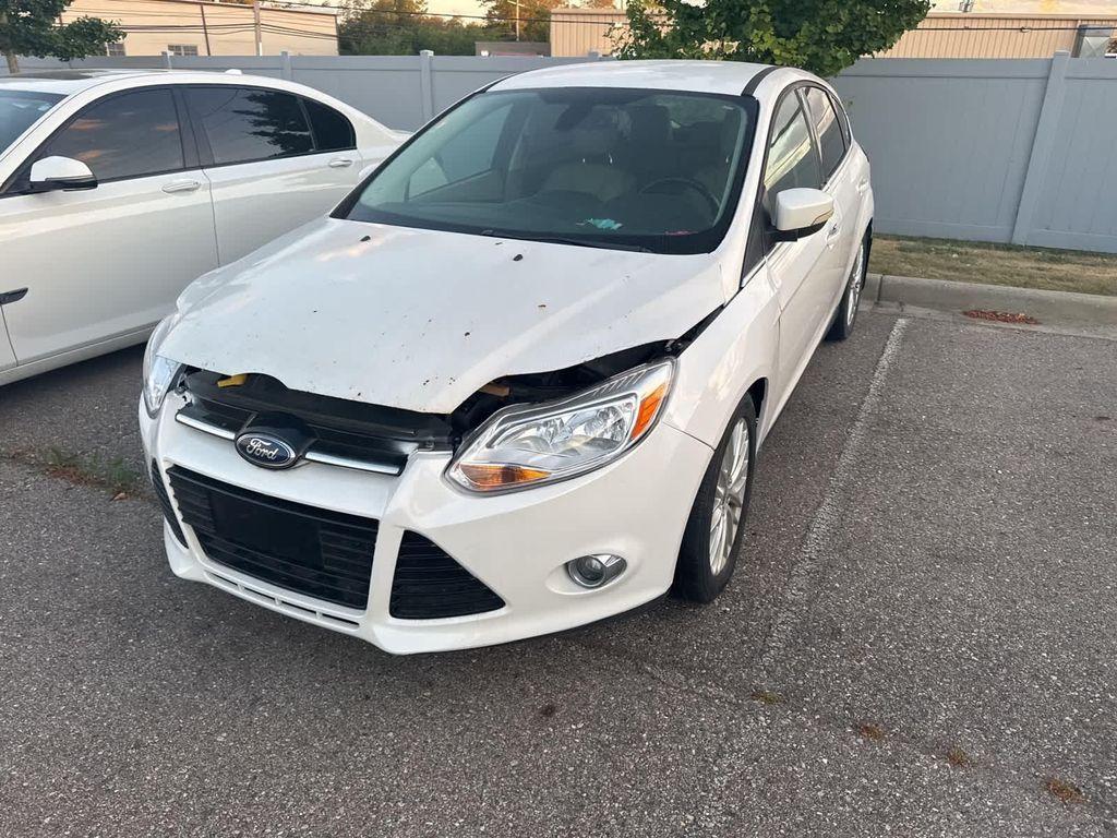 used 2012 Ford Focus car, priced at $900