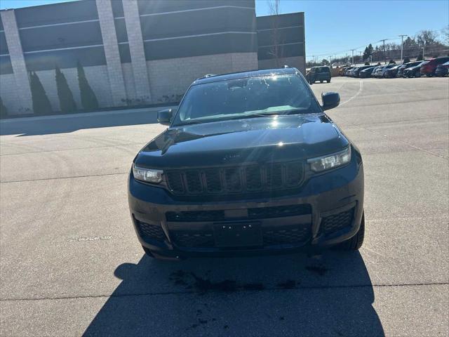 used 2023 Jeep Grand Cherokee L car, priced at $27,179