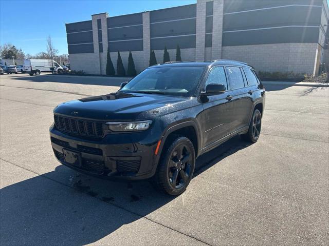 used 2023 Jeep Grand Cherokee L car, priced at $27,179