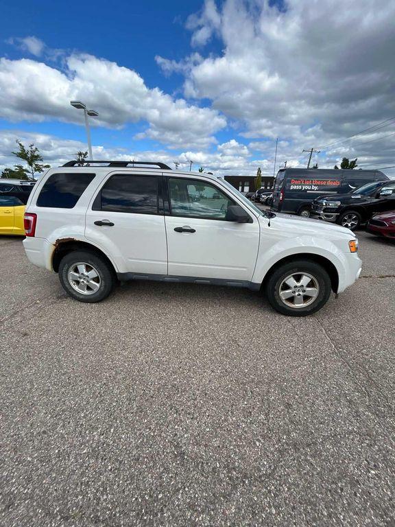 used 2011 Ford Escape car, priced at $1,500