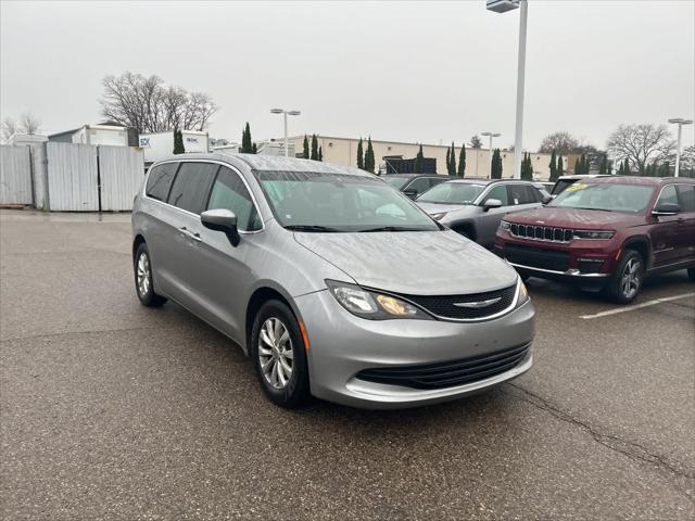 used 2017 Chrysler Pacifica car, priced at $11,430