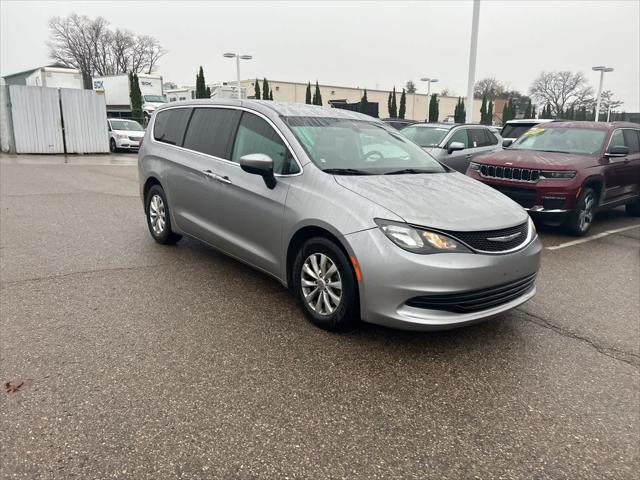 used 2017 Chrysler Pacifica car, priced at $11,430