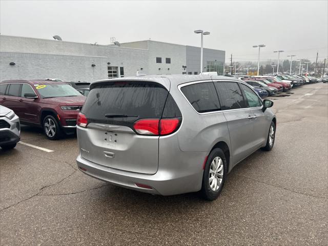 used 2017 Chrysler Pacifica car, priced at $11,430