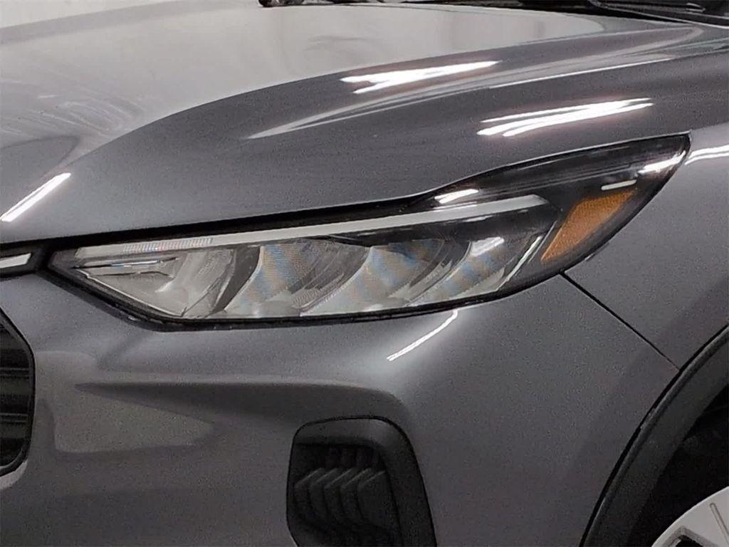 used 2025 Ford Escape car, priced at $22,400