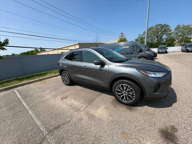 used 2025 Ford Escape PHEV car, priced at $32,000