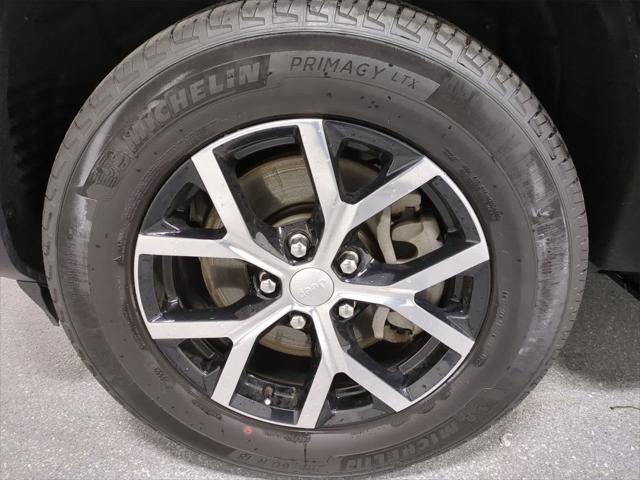 used 2023 Jeep Grand Cherokee L car, priced at $34,800