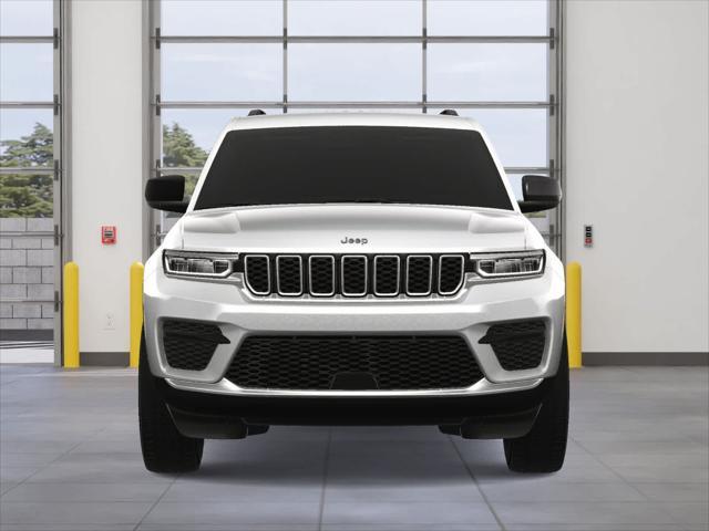 new 2024 Jeep Grand Cherokee car, priced at $36,382