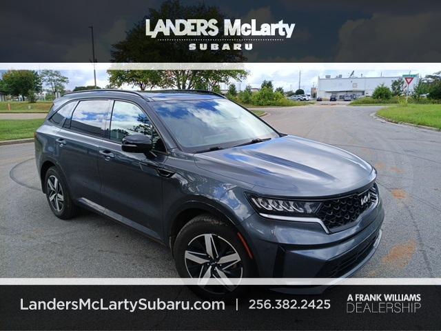 used 2023 Kia Sorento car, priced at $25,113