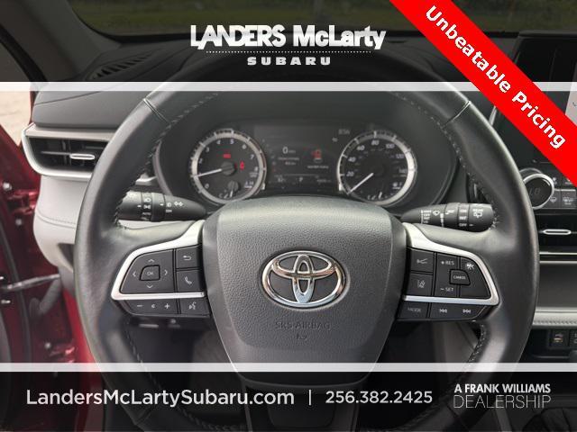used 2023 Toyota Highlander car, priced at $29,000