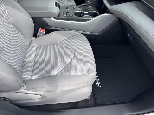 used 2023 Toyota Highlander car, priced at $32,825