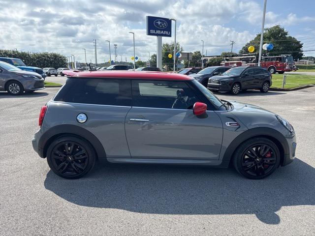 used 2021 MINI Hardtop car, priced at $28,358