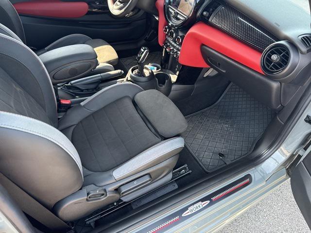 used 2021 MINI Hardtop car, priced at $28,358